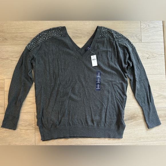 Gap Factory double V-neck sweater drop shoulder with rhinestone detail size M - Picture 1 of 3